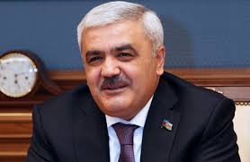 Rövnəq Abdullayev: 