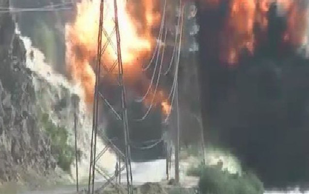 Türkiyədə bomba yüklü maşın partladıldı