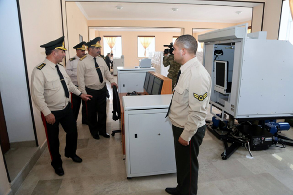 Nazir Naxçıvanda döyüş hazırlığını yoxladı - FOTOLAR