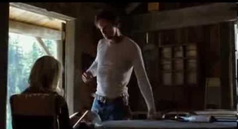 Ana qızının 15 yaşlı sevgilisi ilə cinsi ƏLAQƏYƏ GİRDİ - FOTOLAR