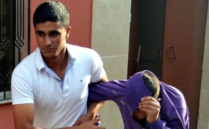 13 yaşlı oğlan təcavüzə görə öz əmisini öldürdü - FOTO