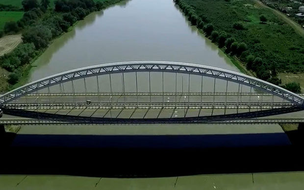 Azərbaycanda tikilən unikal körpününün görüntüləri yayıldı – VİDEO