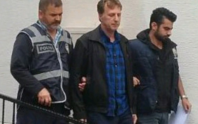 “Qalatasaray”ın keçmiş futbolçusu həbs olundu - Foto