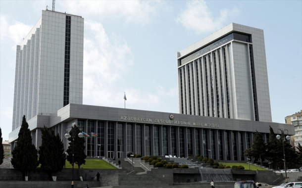 Komitə sədri Azərbaycanın gələn ilki dövlət büdcəsini açıqladı