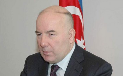 Elman Rüstəmov devalvasiyasıdan danışdı