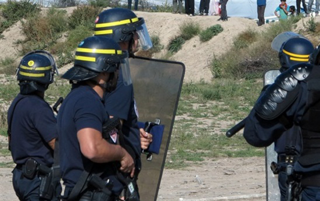 Silahlı şəxs 2 nəfəri yaraladı - Fransada