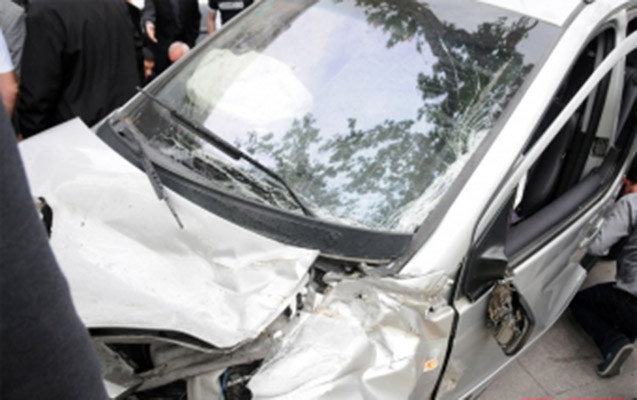 Sabirabadda qəza - Bir ailənin 3 üzvü yaralandı