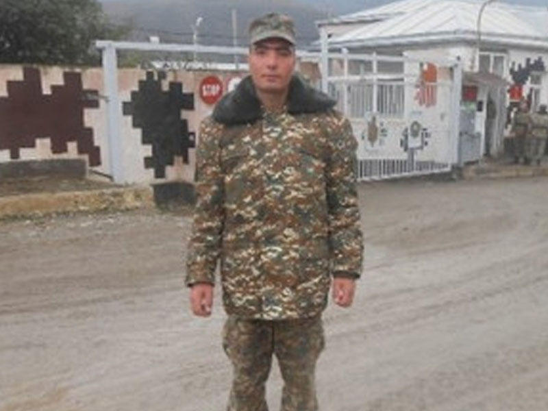 Erməni əsgərin atası: