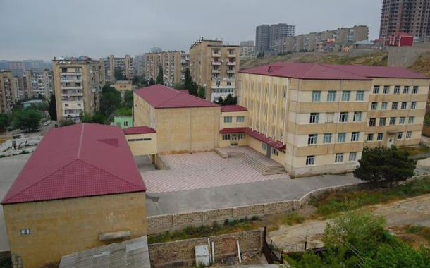 Bakıda oğlu qətl törədən məktəb direktoru işdən çıxarılıb