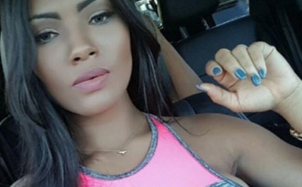 Modeldən küçədə BİABIRÇILIQ: - FOTO (18+) + VİDEO