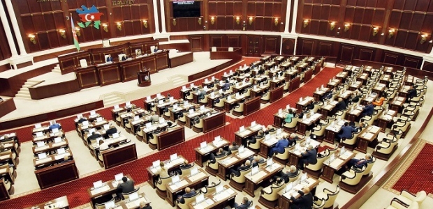 Milli Məclis toplanır - gündəliyə 31 məsələ daxil edilib