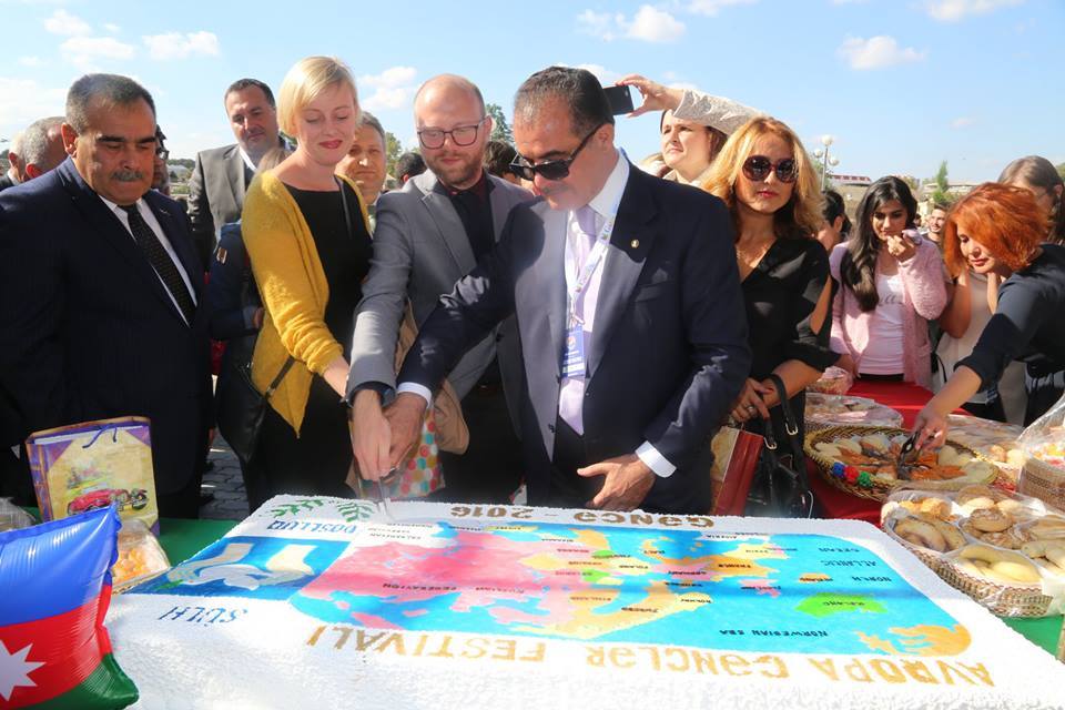 'Avropa Gənclər Festivalı” layihəsi Gəncəçay Park Bulvar Kompleksində hər kəsi heyran edib