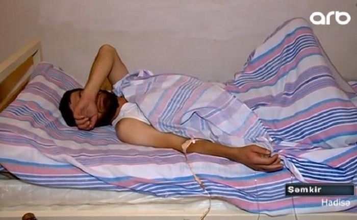 Toyda gəlinin atası bıçaqlandı - VİDEO