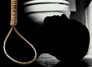 Bakıda supermarketin direktor müavini özünü asaraq intihar edib