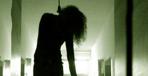 Əri məni sevmirsən dedi, özünü asdı - 25 yaşlı Gülnarın sevgi faciəsi