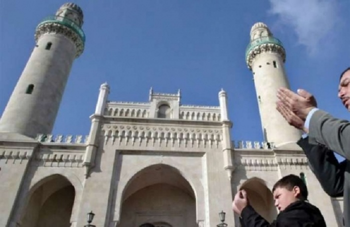 `Camaata toy eləmə deyə bilmərik...` - Dini Komitə