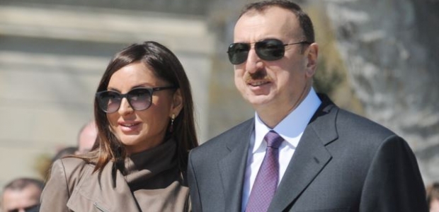 Prezident və ailəsi “Qızılgül bağı” parkında oldu - FOTOLAR