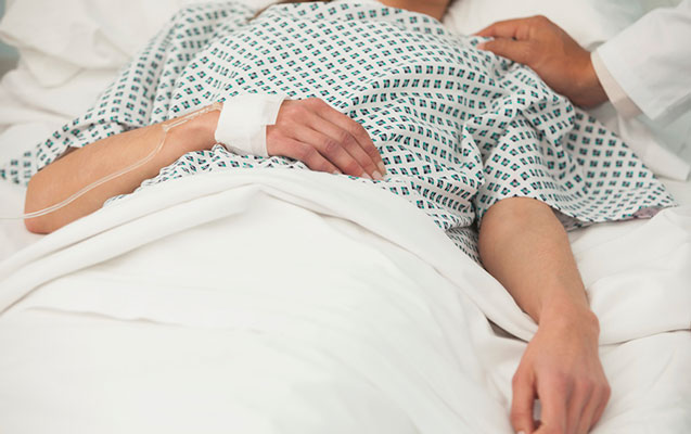 27 yaşlı qız naməlum şəraitdə zəhərləndi