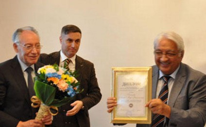 Akademik Arif Paşayev BMA-nın 