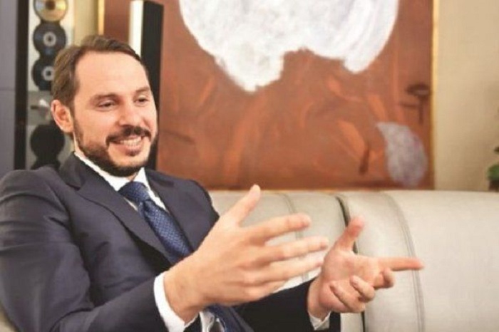 Ərdoğanın kürəkəni azərbaycanlı nazirə məktub yazdı