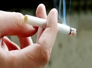 Ataları siqaret çəkən uşaqlarda bu xəstəlik tez-tez inkişaf edir