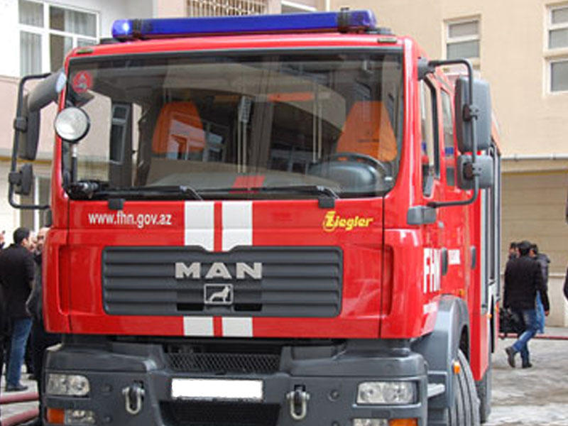 Sabunçuda 2 otaqlı ev yandı - FHN