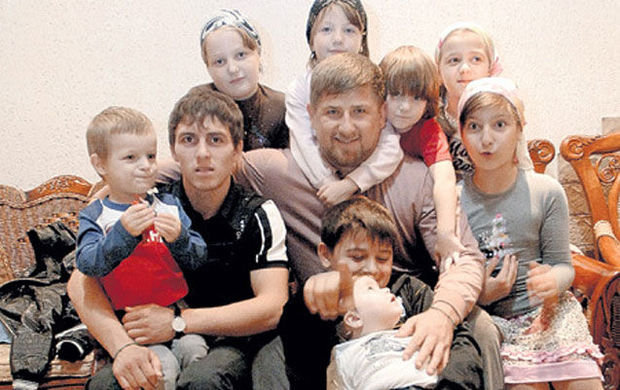 Ramazan Kadırov 12-ci dəfə ata oldu