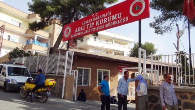 10 günün gəlinini bıçaqlayaraq öldürdülər- FOTO