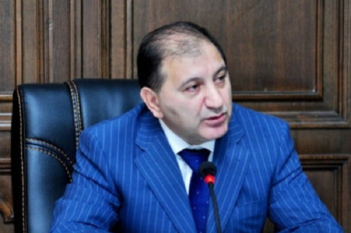 Ermənistanda nazir müavini işdən çıxarıldı