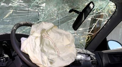 Samuxda qəza - Sürücü hadisə yerində öldü