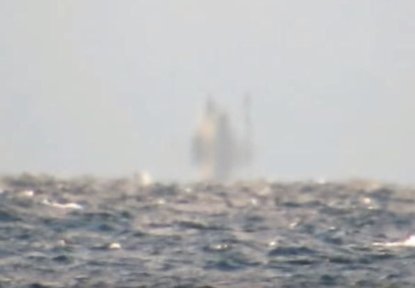 Sahildə müəmmalı varlıq peyda oldu - Sakinlər qorxu içindədir.... - VİDEO