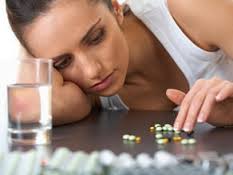 Bu il Azərbaycanda 800-dən çox insan dərmandan zəhərlənib