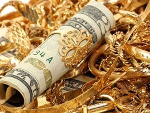 Bakıda evdən külli miqdarda qızıl və dollar apardılar