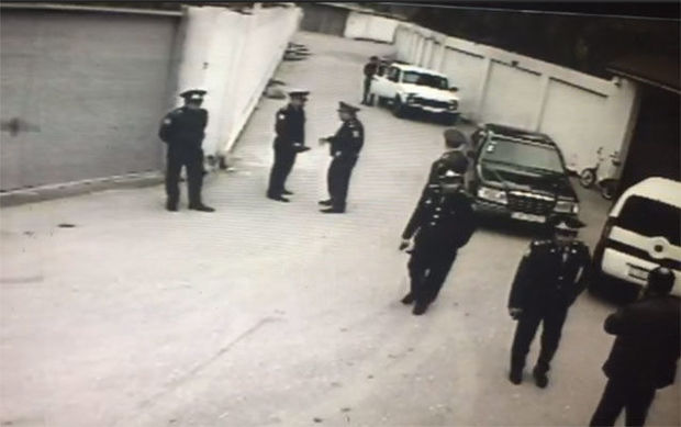 Cahangir Hacıyevin evi polis mühasirəsinə alındı – VİDEO