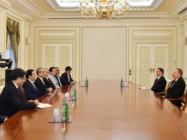 Prezident İlham Əliyev iranlı valini qəbul etdi