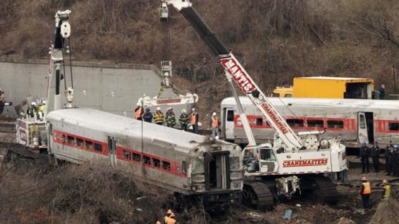 Tiflisdən Bakıya hərəkət edən qatarda QƏZA: 4 vaqon aşdı 