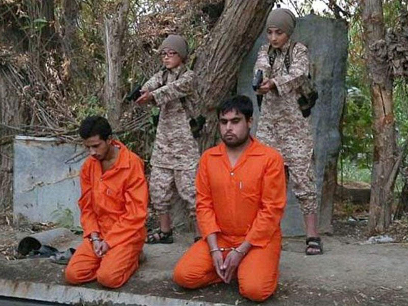 Şok kadrlar: İŞİD yeni edamları göstərdi - VİDEO