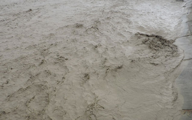 Ağsu çayının səviyyəsi qalxıb - Bəndi uçurdu