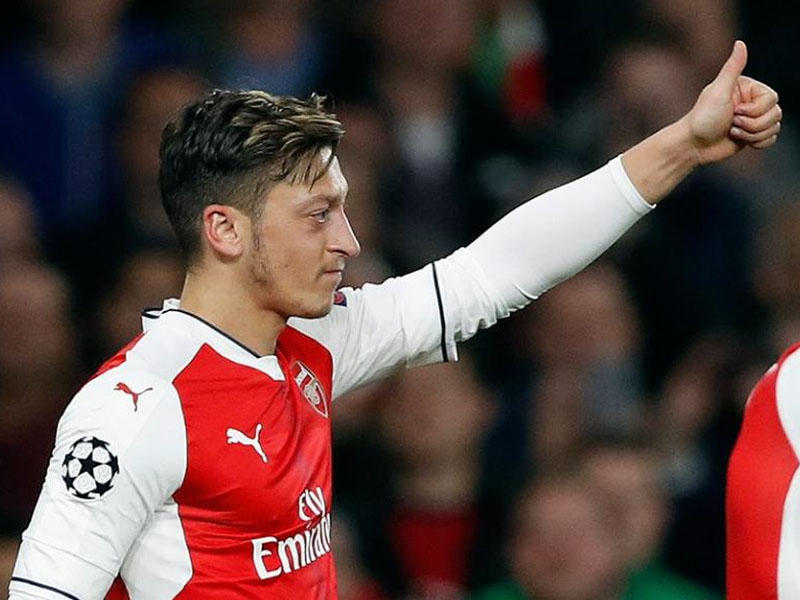 Məsut Özil hələ bunu bacarmamışdı