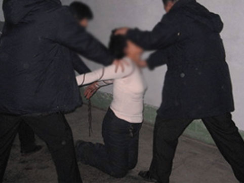 Bakıda qıza hücum etdilər: küt alətlə döydülər