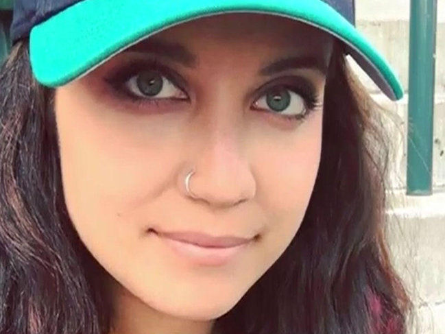 BİABIRÇILIQ: 25 yaşlı müəllim şagirdi ilə belə yatdı - VİDEO