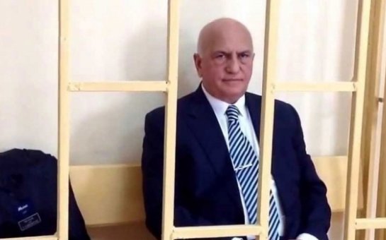 Əli İnsanov ölkəni tərk etmək təklifini qəbul etməyib - İddia