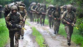 Britaniya Kosovoya hərbçi göndərir