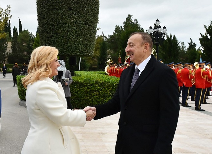 Xorvatiya prezidentinin rəsmi qarşılanması - FOTOLAR