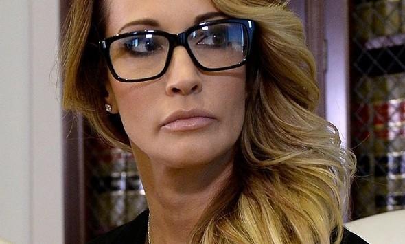 Trampdan pornoulduza ŞOK TƏKLİF - Bir gecəsinə 10 min dollar - FOTOLAR