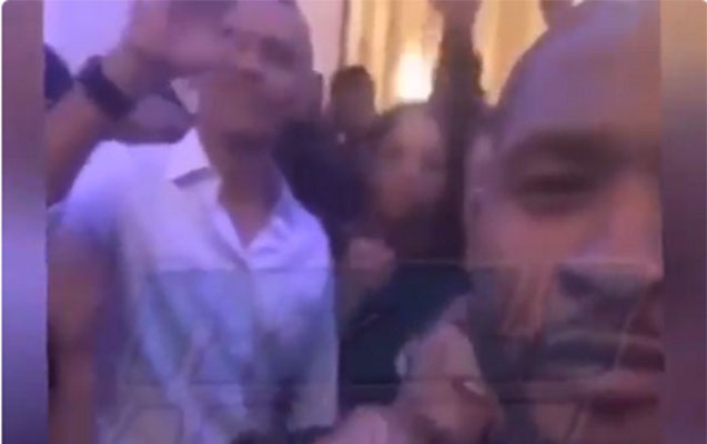 Obama məşhur reperlə rəqs etdi - Video