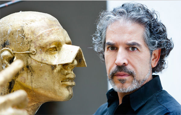 Görkəmli meksikalı heykəltəraş Bakıda