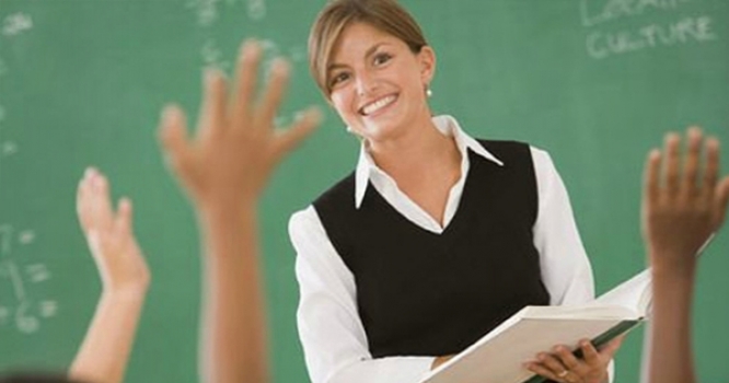 Müəllimlərin əməkhaqqı artırılacaq - RƏSMİ