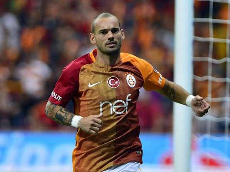 Sneyder zədələndi