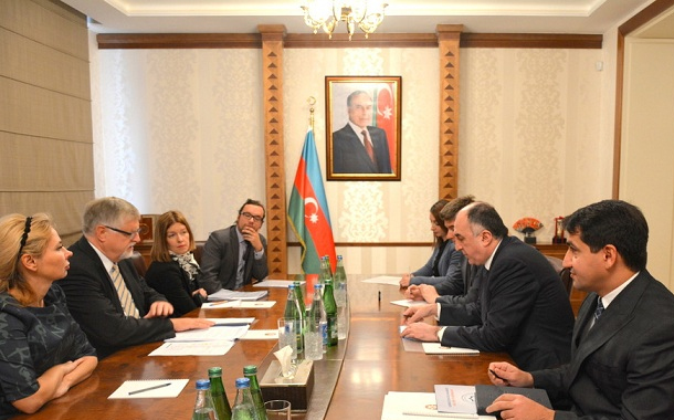 Elmar Məmmədyarov Herbert Salber ilə görüşüb